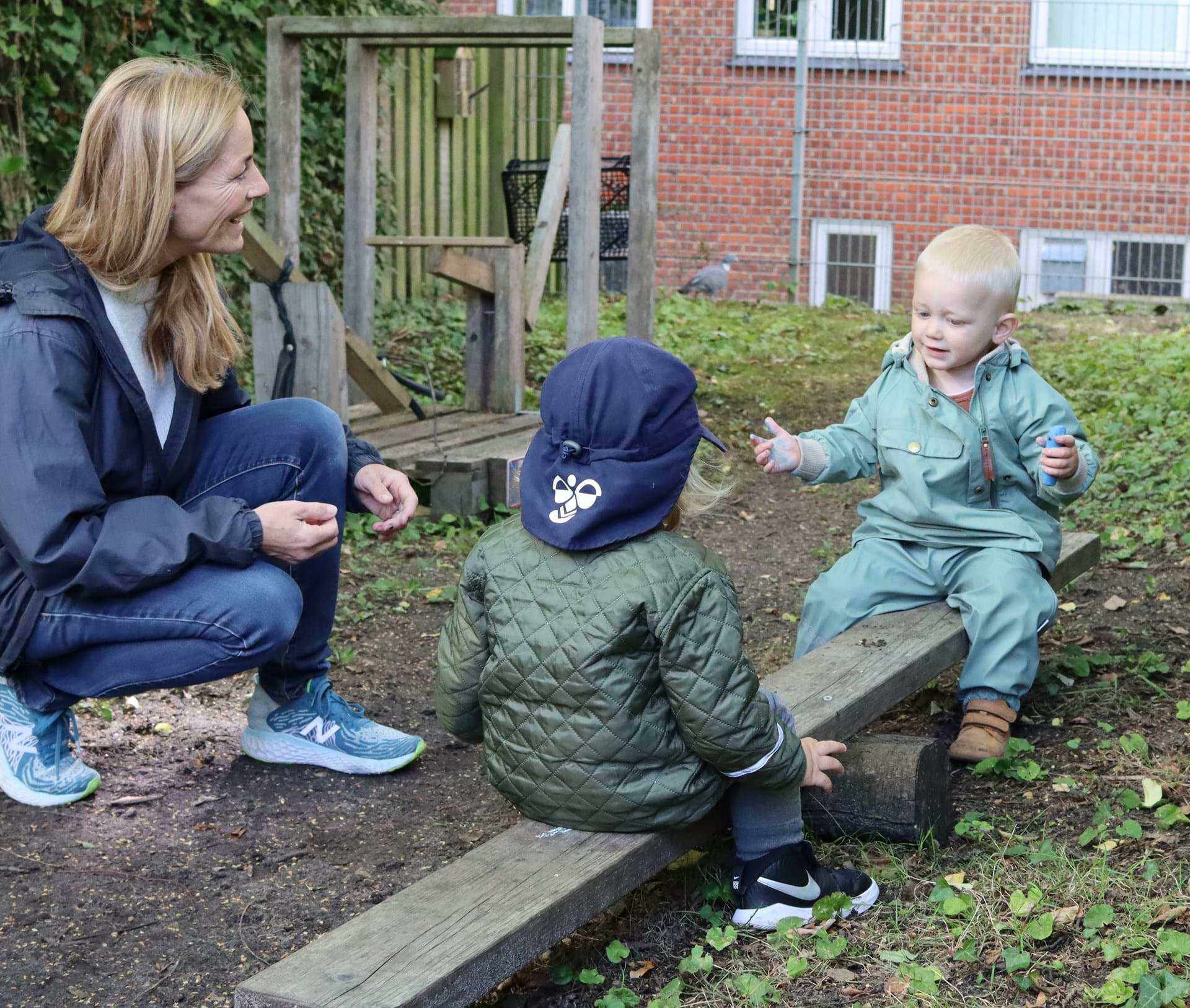 At vippe er sjovt - og så lærer man at samarbejde